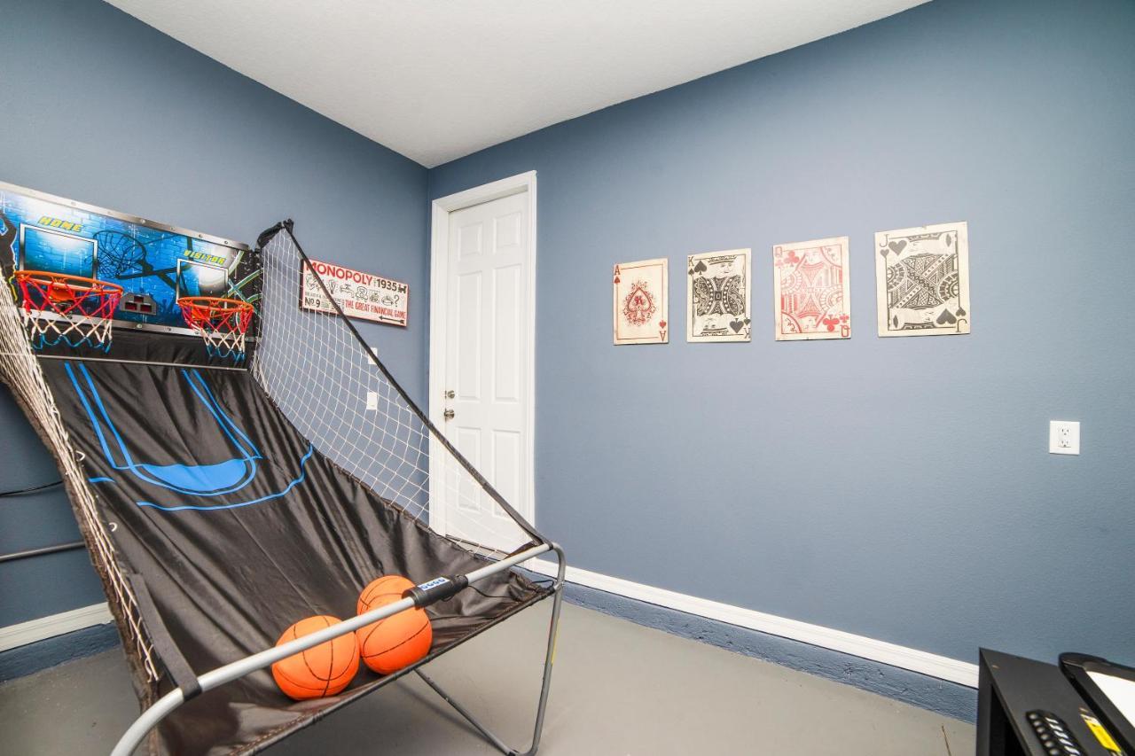 Private Pool, Game Room, Bbq & Free Water Park Кисими Екстериор снимка